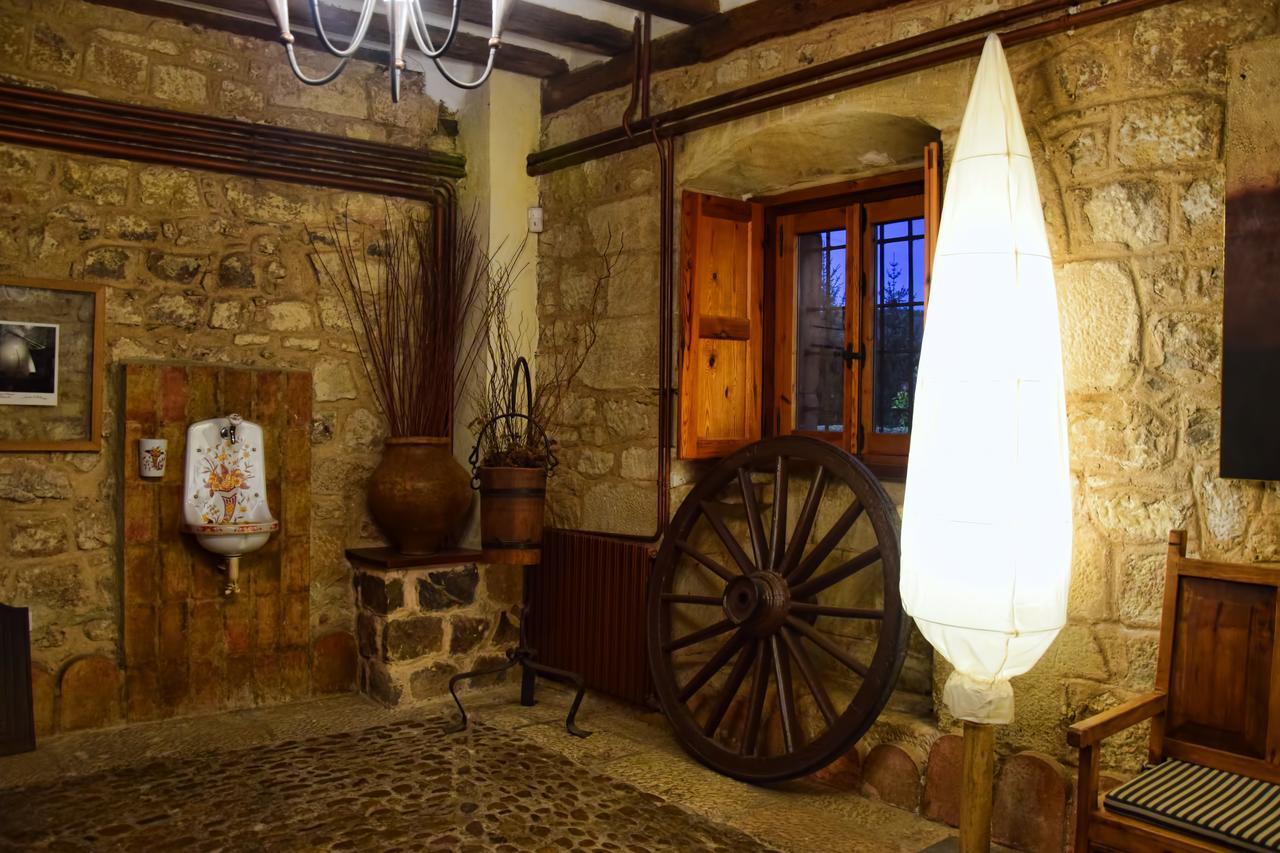 Real Posada De La Mesta Molinos de Duero Esterno foto