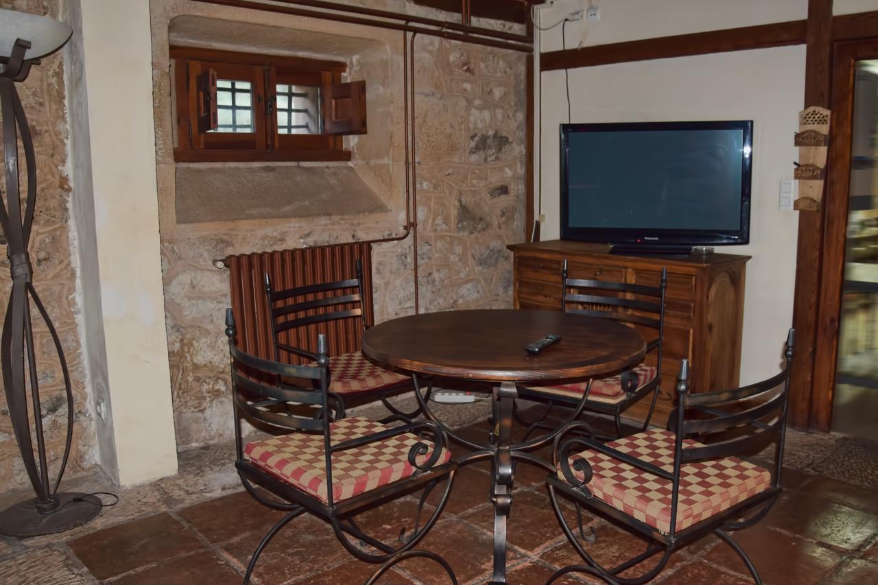 Real Posada De La Mesta Molinos de Duero Esterno foto