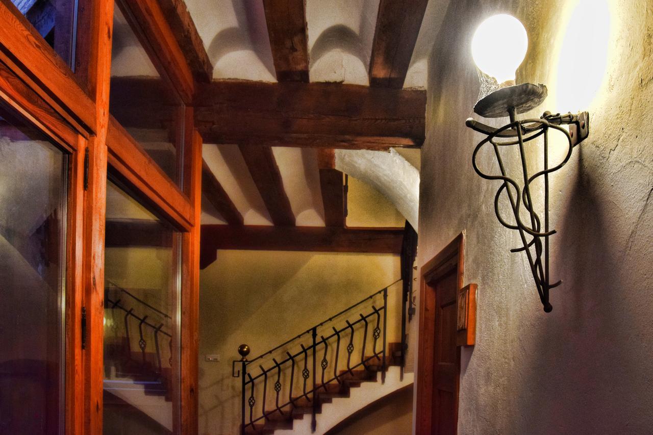 Real Posada De La Mesta Molinos de Duero Esterno foto