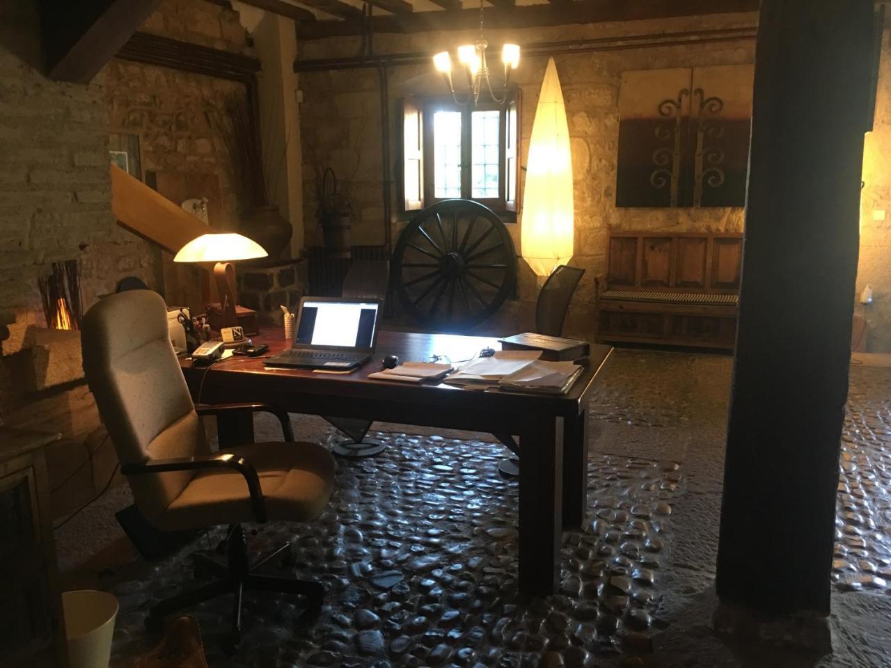 Real Posada De La Mesta Molinos de Duero Esterno foto