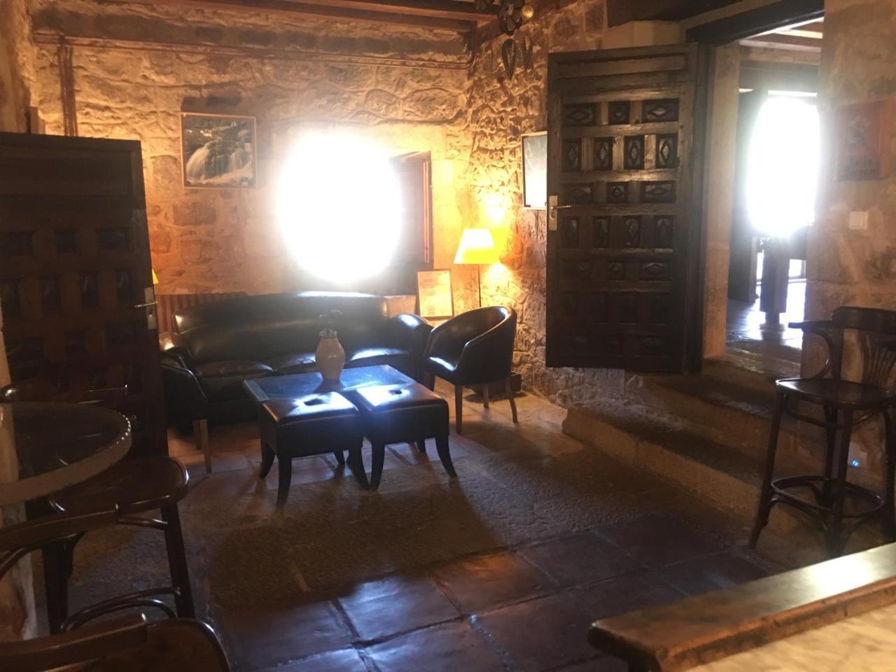 Real Posada De La Mesta Molinos de Duero Esterno foto